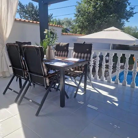 Διαμέρισμα Avlija *